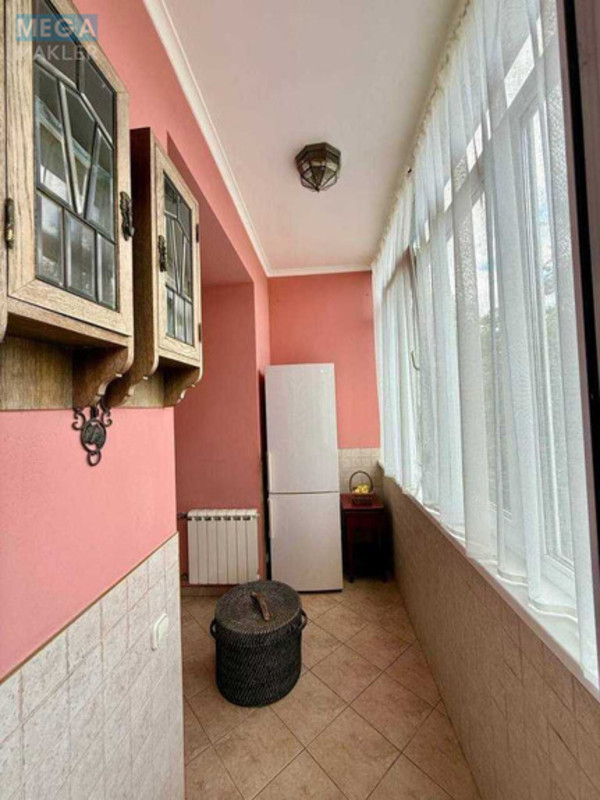 Продаж 2 кімнатної квартири (85,8/38/14), 3 пов. 9 пов. будинку, <a class="location-link" href="/kiev/" title="Недвижимость Київ">Київ</a>, <a class="location-link" href="/kiev/pecherskij/" title="Недвижимость Печерський район">Печерський р-н</a>, Виноградный пер., 4 (изображение 14)