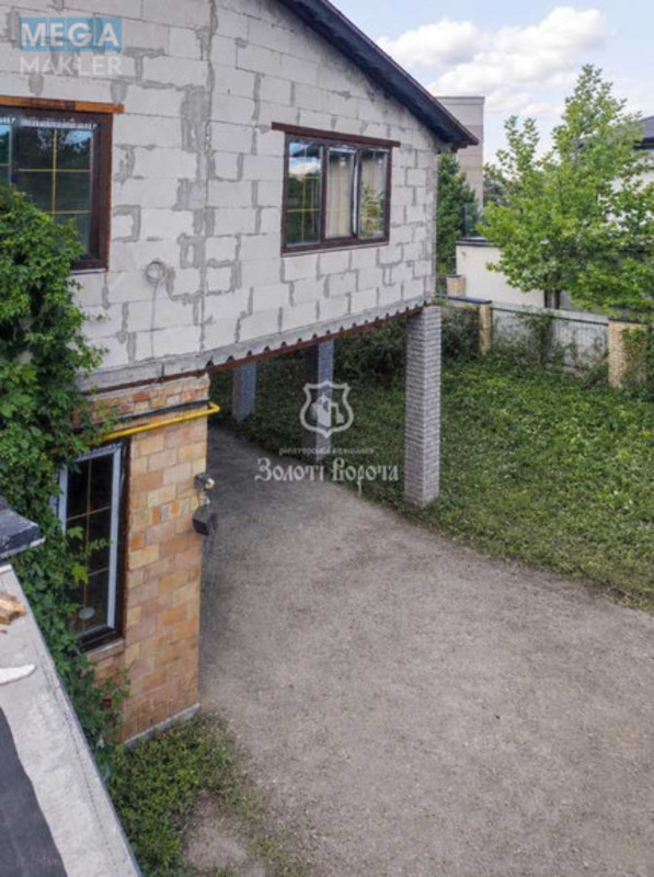 Продаж дома, 2&nbsp;поверху, 151,20&nbsp;кв.м, 3&nbsp;кімнати, ділянка 5,98&nbsp;соток, <a class="location-link" href="/kiev/" title="Недвижимость Київ">Київ</a>, <a class="location-link" href="/kiev/svyatoshinskij/" title="Недвижимость Святошинський район">Святошинський р-н</a>, 23-а Садова вул., 9 (изображение 2)