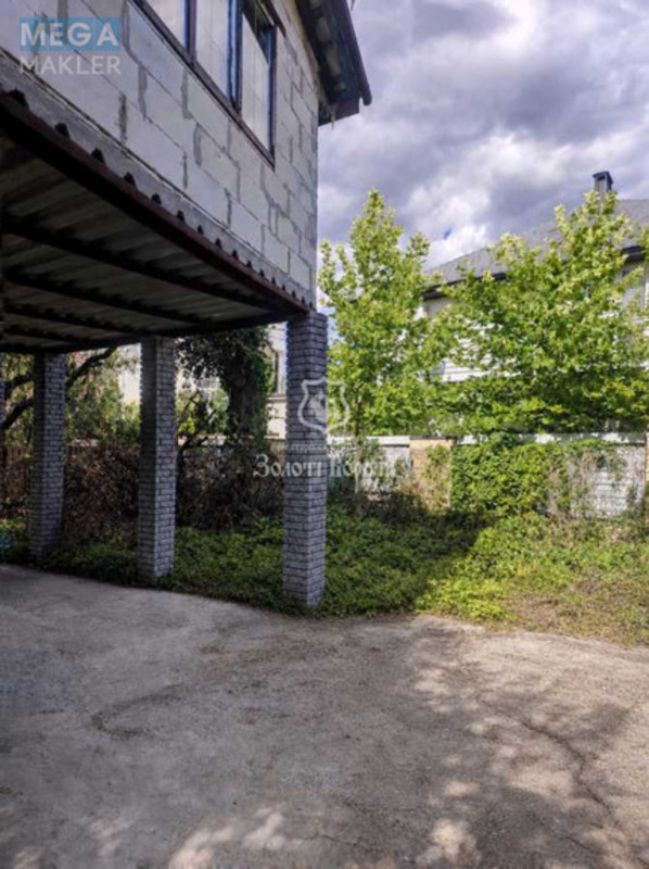 Продаж дома, 2&nbsp;поверху, 151,20&nbsp;кв.м, 3&nbsp;кімнати, ділянка 5,98&nbsp;соток, <a class="location-link" href="/kiev/" title="Недвижимость Київ">Київ</a>, <a class="location-link" href="/kiev/svyatoshinskij/" title="Недвижимость Святошинський район">Святошинський р-н</a>, 23-а Садова вул., 9 (изображение 5)