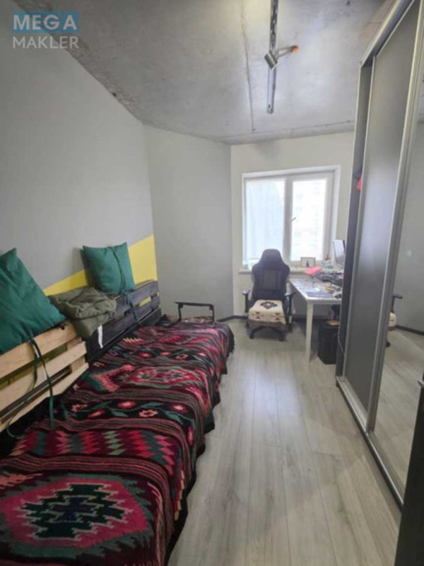 Продаж 3 кімнатної квартири (66/39/12), 3 пов. 10 пов. будинку, <a class="location-link" href="/sofievskaya-borshagovka/" title="Недвижимость Софіївська Борщагівка">Софіївська Борщагівка</a>, Небесної сотні, 34/2 (изображение 8)