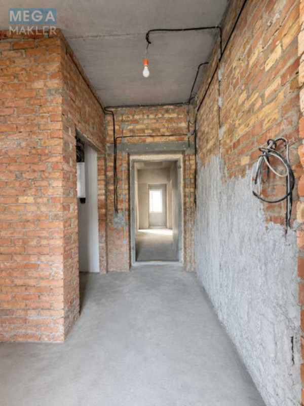 Продаж дома, 2&nbsp;поверху, 200&nbsp;кв.м, 5&nbsp;кімнат, ділянка 5&nbsp;соток, <a class="location-link" href="/stoyanka/" title="Недвижимость Стоянка">Стоянка</a>, Леніна (изображение 9)