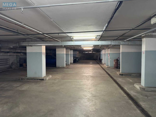 Продаж комерційної нерухомості, 12&nbsp;кв.м, <a class="location-link" href="/kiev/" title="Недвижимость Київ">Київ</a>, <a class="location-link" href="/kiev/shevchenkovskij/" title="Недвижимость Шевченківський район">Шевченківський р-н</a>, Ивана Гонты ул., 7 (изображение 8)