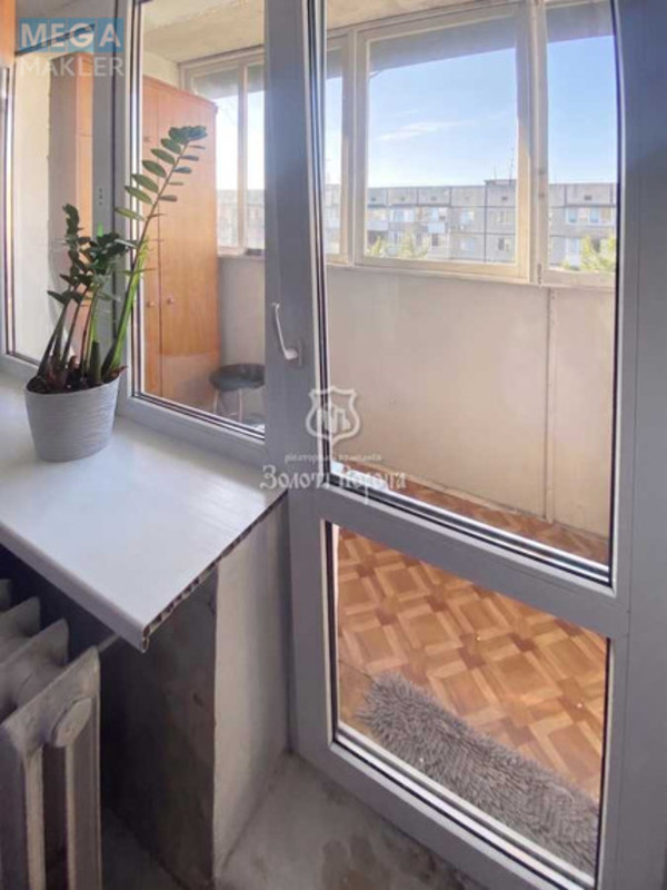 Продаж 3 кімнатної квартири (65,9/38,8/7,3), 8 пов. 9 пов. будинку, <a class="location-link" href="/boyarka/" title="Недвижимость Боярка">Боярка</a>, Молодіжна вул., 74 (изображение 3)