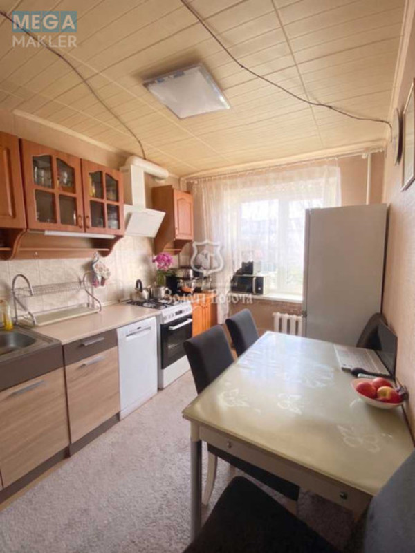 Продаж 3 кімнатної квартири (65,9/38,8/7,3), 8 пов. 9 пов. будинку, <a class="location-link" href="/boyarka/" title="Недвижимость Боярка">Боярка</a>, Молодіжна вул., 74 (изображение 10)