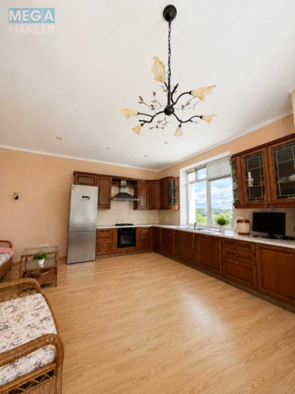 Продаж дома, 2&nbsp;поверху, 427&nbsp;кв.м, 5&nbsp;кімнат, ділянка 18&nbsp;соток, <a class="location-link" href="/gorbovichi/" title="Недвижимость Горбовичі">Горбовичі</a>, Центральна (изображение 13)