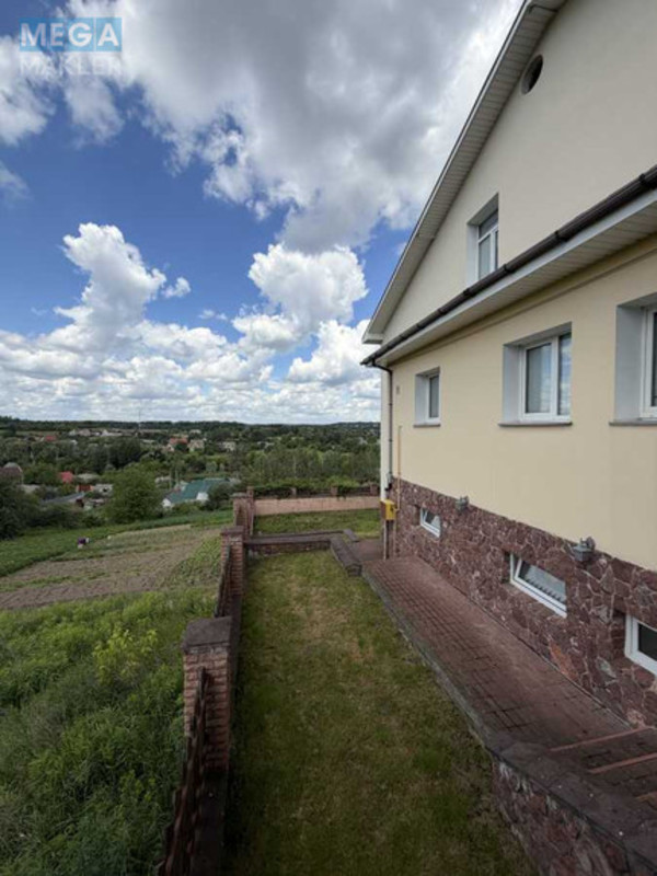 Продаж дома, 2&nbsp;поверху, 427&nbsp;кв.м, 5&nbsp;кімнат, ділянка 18&nbsp;соток, <a class="location-link" href="/gorbovichi/" title="Недвижимость Горбовичі">Горбовичі</a>, Центральна (изображение 19)