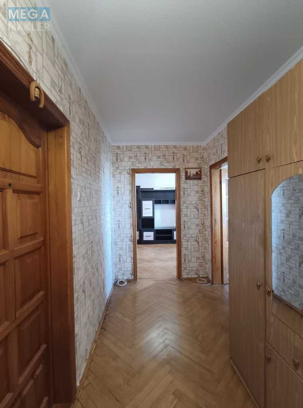 Продаж 2 кімнатної квартири (54/30/9,1), 3 пов. 9 пов. будинку, <a class="location-link" href="/vasilkov/" title="Недвижимость Васильків">Васильків</a>, Військове містечко (изображение 4)