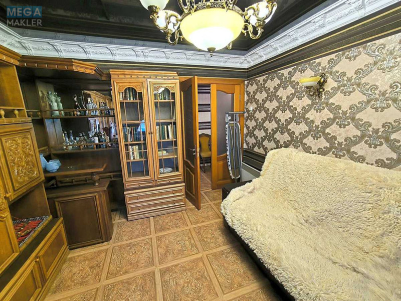 Продаж 2 кімнатної квартири (49/25/8), 4 пов. 4 пов. будинку, <a class="location-link" href="/komarovka-selo-kv/" title="Недвижимость Комарівка">Комарівка</a>, Комсомольська (изображение 8)