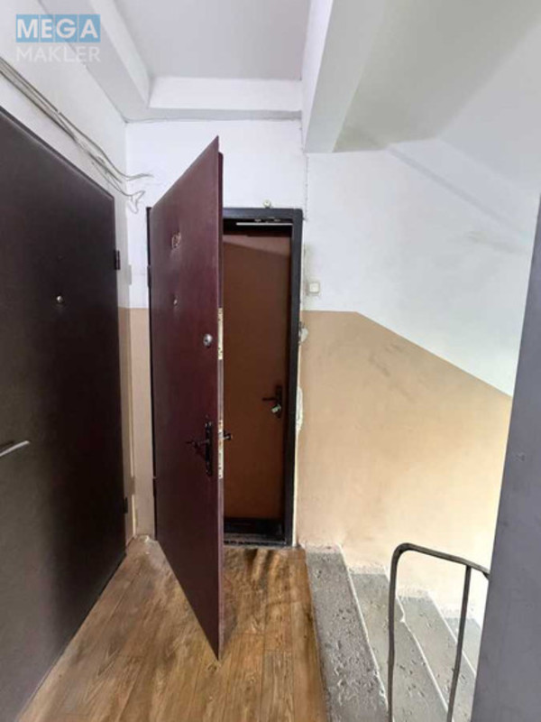 Оренда 3 кімнатної квартири, <a class="location-link" href="/kiev/" title="Недвижимость Київ">Київ</a>, <a class="location-link" href="/kiev/shevchenkovskij/" title="Недвижимость Шевченківський район">Шевченківський р-н</a>, Загоревская ул., 3/15а (изображение 7)