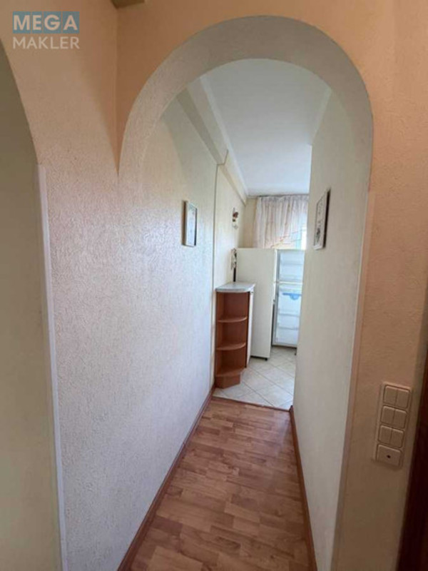 Оренда 3 кімнатної квартири, <a class="location-link" href="/kiev/" title="Недвижимость Київ">Київ</a>, <a class="location-link" href="/kiev/shevchenkovskij/" title="Недвижимость Шевченківський район">Шевченківський р-н</a>, Загоревская ул., 3/15а (изображение 12)