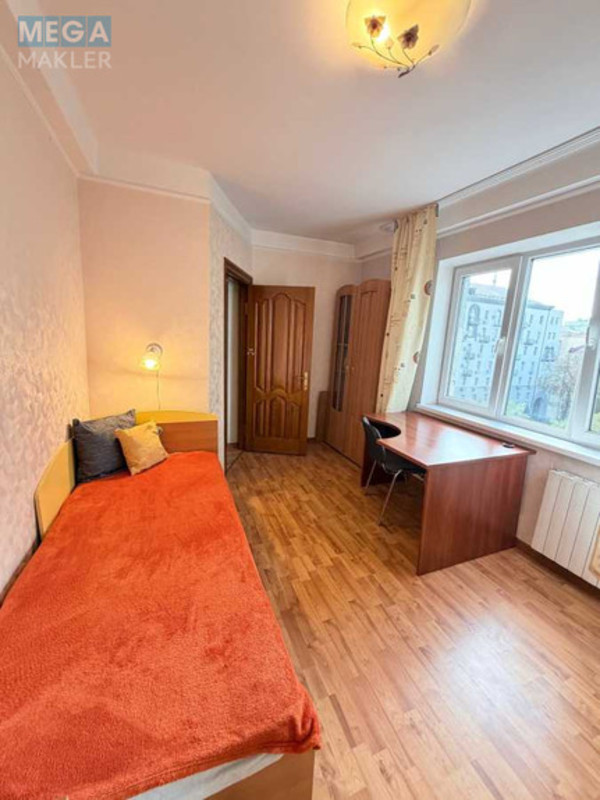 Оренда 3 кімнатної квартири, <a class="location-link" href="/kiev/" title="Недвижимость Київ">Київ</a>, <a class="location-link" href="/kiev/shevchenkovskij/" title="Недвижимость Шевченківський район">Шевченківський р-н</a>, Загоревская ул., 3/15а (изображение 17)