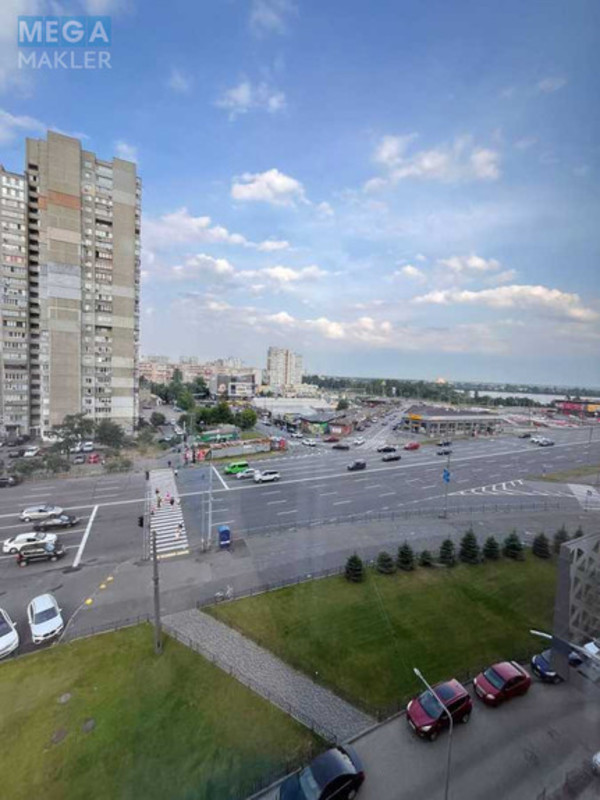 Оренда 2 кімнатної квартири, <a class="location-link" href="/kiev/" title="Недвижимость Київ">Київ</a>, <a class="location-link" href="/kiev/darnickij/" title="Недвижимость Дарницький район">Дарницький р-н</a>, Ревуцького вул., 40В (изображение 9)