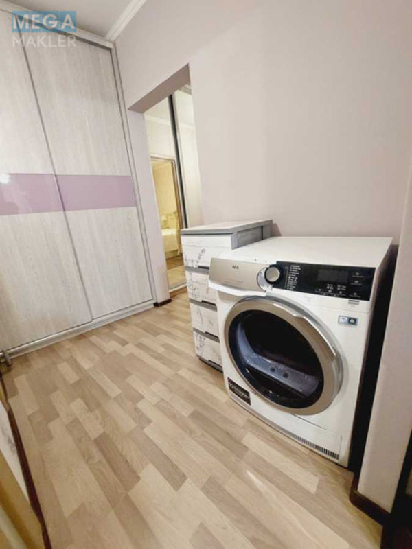 Оренда 2 кімнатної квартири, <a class="location-link" href="/kiev/" title="Недвижимость Київ">Київ</a>, <a class="location-link" href="/kiev/svyatoshinskij/" title="Недвижимость Святошинский район">Святошинский р-н</a>, Ревуцкого ул., 18 (изображение 9)