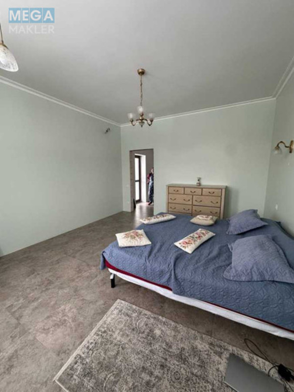 Продаж дома, 2&nbsp;поверху, 228&nbsp;кв.м, 5&nbsp;кімнат, ділянка 14&nbsp;соток, <a class="location-link" href="/bogdanovka-selo-kv-brovarskij-rajon/" title="Недвижимость Богданівка">Богданівка</a>, Подильна (изображение 21)