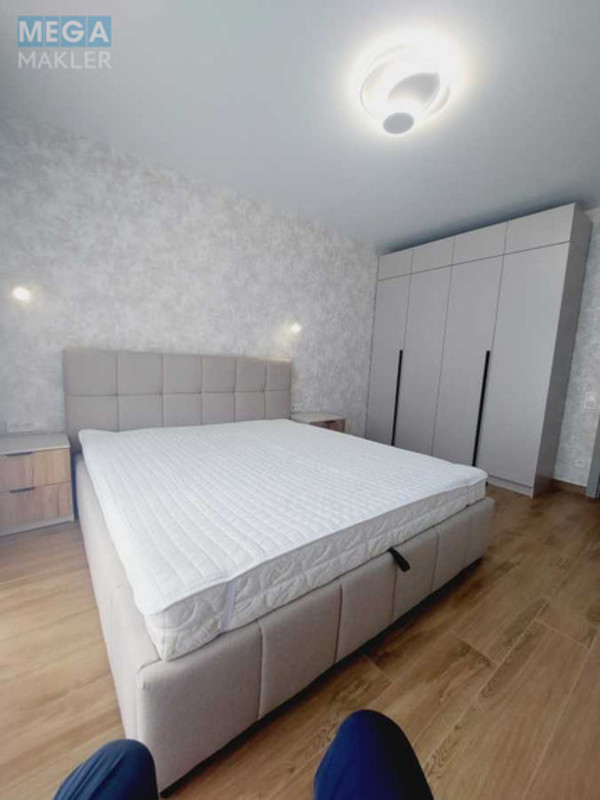 Оренда 1 кімнатної квартири, <a class="location-link" href="/kiev/" title="Недвижимость Київ">Київ</a>, <a class="location-link" href="/kiev/solomenskij/" title="Недвижимость Солом'янський район">Солом'янський р-н</a>, Воздушных Сил просп. (изображение 2)