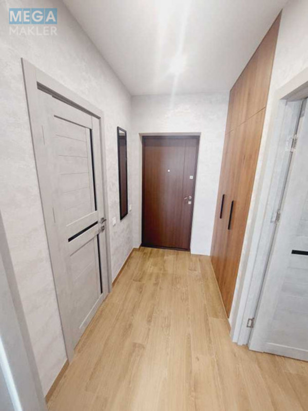 Оренда 1 кімнатної квартири, <a class="location-link" href="/kiev/" title="Недвижимость Київ">Київ</a>, <a class="location-link" href="/kiev/solomenskij/" title="Недвижимость Солом'янський район">Солом'янський р-н</a>, Воздушных Сил просп. (изображение 11)