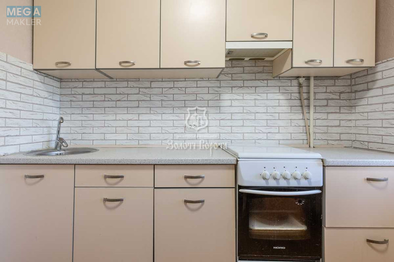 Продаж 1 кімнатної квартири (36/13/8), 3 пов. 9 пов. будинку, <a class="location-link" href="/kiev/" title="Недвижимость Київ">Київ</a>, <a class="location-link" href="/kiev/obolonskij/" title="Недвижимость Оболонський район">Оболонський р-н</a>, Героїв Дніпра вул., 61 (изображение 3)