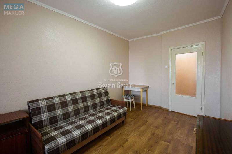 Продаж 1 кімнатної квартири (36/13/8), 3 пов. 9 пов. будинку, <a class="location-link" href="/kiev/" title="Недвижимость Київ">Київ</a>, <a class="location-link" href="/kiev/obolonskij/" title="Недвижимость Оболонський район">Оболонський р-н</a>, Героїв Дніпра вул., 61 (изображение 8)