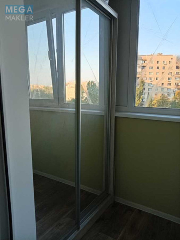 Продаж 2 кімнатної квартири (59/29/12), 5 пов. 18 пов. будинку, <a class="location-link" href="/kiev/" title="Недвижимость Київ">Київ</a>, <a class="location-link" href="/kiev/darnickij/" title="Недвижимость Дарницький район">Дарницький р-н</a>, Харківське шосе, 56 (изображение 13)