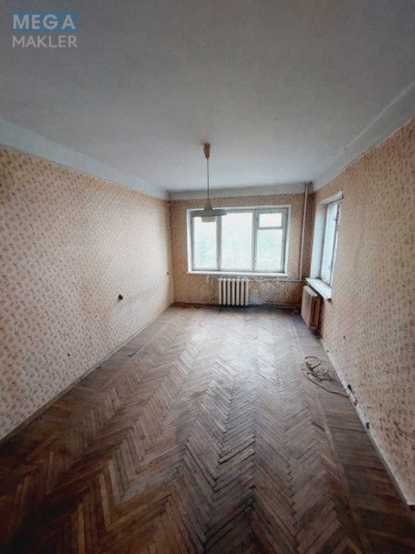 Продаж 2 кімнатної квартири (46/31/8), 2 пов. 5 пов. будинку, <a class="location-link" href="/kiev/" title="Недвижимость Київ">Київ</a>, <a class="location-link" href="/kiev/dneprovskij/" title="Недвижимость Дніпровський район">Дніпровський р-н</a>, Верховного Совета бульв., 26А (изображение 2)