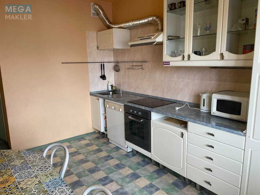 Оренда 2 кімнатної квартири, <a class="location-link" href="/kiev/" title="Недвижимость Київ">Київ</a>, <a class="location-link" href="/kiev/darnickij/" title="Недвижимость Дарницький район">Дарницький р-н</a>, Срибнокильская ул., 24 (изображение 2)