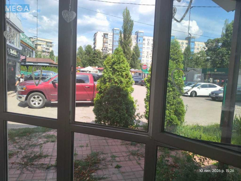 Оренда комерційної нерухомості, 145&nbsp;кв.м, под магазин, <a class="location-link" href="/kiev/" title="Недвижимость Київ">Київ</a>, <a class="location-link" href="/kiev/desnyanskij/" title="Недвижимость Деснянський район">Деснянський р-н</a>, Братиславська вул., 14Б (изображение 24)