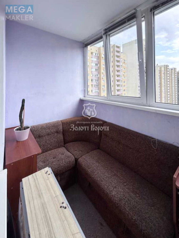 Продаж 2 кімнатної квартири (63,3/31,7/11,6), 10 пов. 14 пов. будинку, <a class="location-link" href="/kiev/" title="Недвижимость Київ">Київ</a>, <a class="location-link" href="/kiev/goloseevskij/" title="Недвижимость Голосіївський район">Голосіївський р-н</a>, Михайла Максимовича вул., 7 (изображение 8)