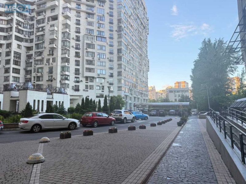 Оренда 1 кімнатної квартири, <a class="location-link" href="/kiev/" title="Недвижимость Київ">Київ</a>, <a class="location-link" href="/kiev/pecherskij/" title="Недвижимость Печерський район">Печерський р-н</a>, Євгена Коновальця вул., 44А (изображение 20)