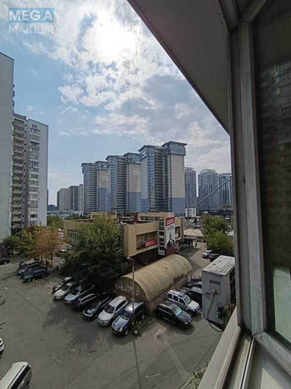 Продаж 2 кімнатної квартири (56,4/30/8,1), 5 пов. 16 пов. будинку, <a class="location-link" href="/kiev/" title="Недвижимость Київ">Київ</a>, <a class="location-link" href="/kiev/darnickij/" title="Недвижимость Дарницький район">Дарницький р-н</a>, Анни Ахматової вул., 43 (изображение 3)
