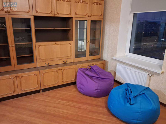 Оренда 1 кімнатної квартири, <a class="location-link" href="/kiev/" title="Недвижимость Київ">Київ</a>, <a class="location-link" href="/kiev/darnickij/" title="Недвижимость Дарницький район">Дарницький р-н</a>, Дніпровська наб., 26 (изображение 9)