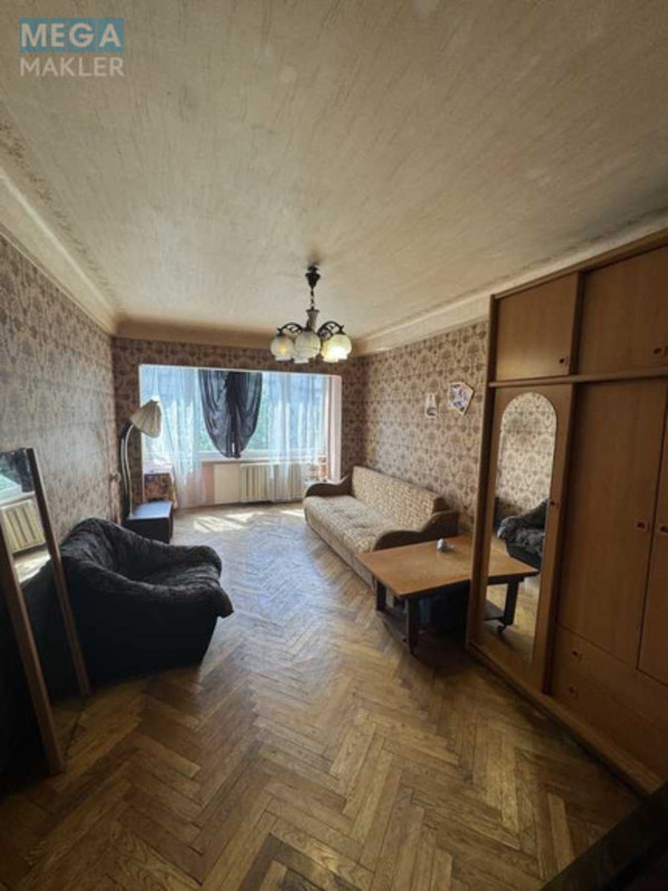 Продаж 3 кімнатної квартири (66/45/7), 6 пов. 10 пов. будинку, <a class="location-link" href="/kiev/" title="Недвижимость Київ">Київ</a>, <a class="location-link" href="/kiev/svyatoshinskij/" title="Недвижимость Святошинський район">Святошинський р-н</a>, Верховинная ул., 80 (изображение 2)