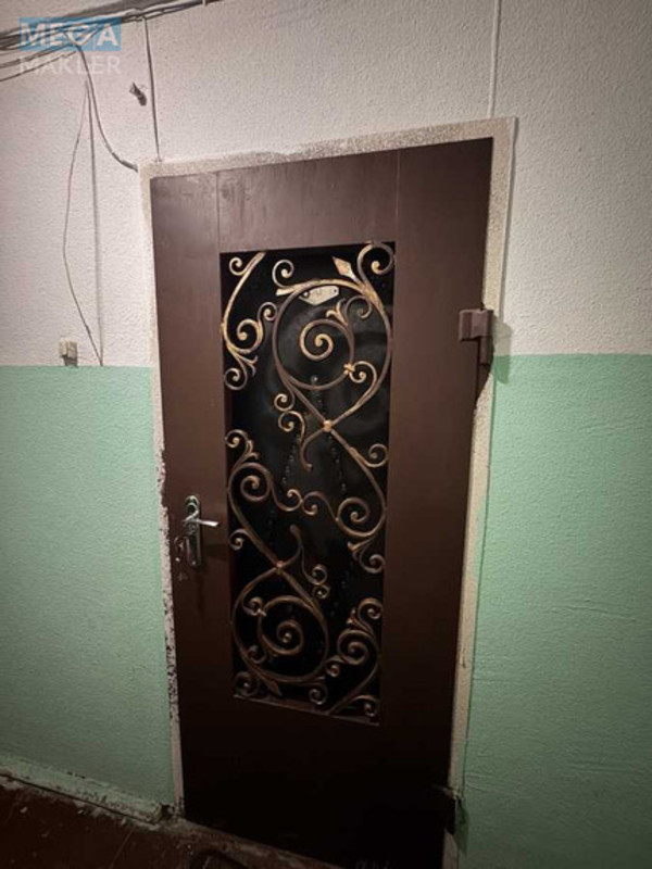 Продаж 3 кімнатної квартири (66/45/7), 6 пов. 10 пов. будинку, <a class="location-link" href="/kiev/" title="Недвижимость Київ">Київ</a>, <a class="location-link" href="/kiev/svyatoshinskij/" title="Недвижимость Святошинський район">Святошинський р-н</a>, Верховинная ул., 80 (изображение 19)