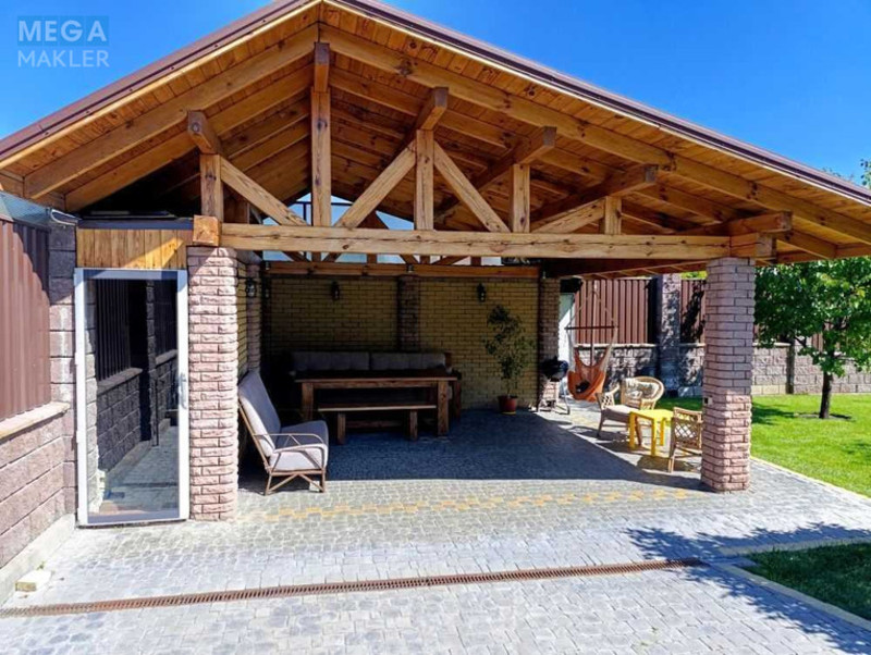 Продаж дома, 2&nbsp;поверху, 250&nbsp;кв.м, 4&nbsp;кімнати, ділянка 13&nbsp;соток, <a class="location-link" href="/kozhuhovka-selo-kv/" title="Недвижимость Кожухівка">Кожухівка</a>, Сонячна, 2 (изображение 5)