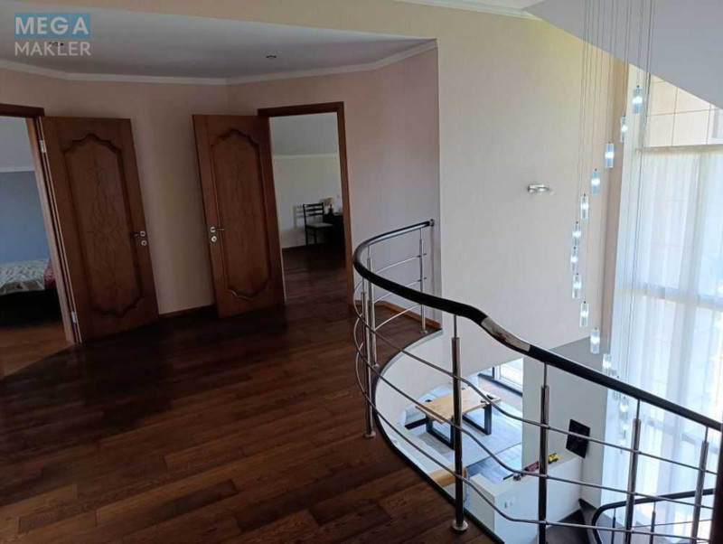 Продаж дома, 2&nbsp;поверху, 250&nbsp;кв.м, 4&nbsp;кімнати, ділянка 13&nbsp;соток, <a class="location-link" href="/kozhuhovka-selo-kv/" title="Недвижимость Кожухівка">Кожухівка</a>, Сонячна, 2 (изображение 12)