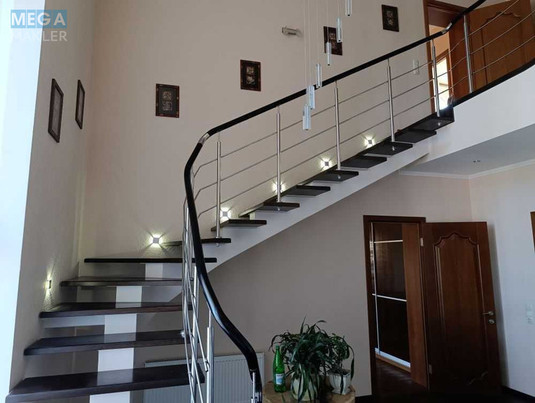 Продаж дома, 2&nbsp;поверху, 250&nbsp;кв.м, 4&nbsp;кімнати, ділянка 13&nbsp;соток, <a class="location-link" href="/kozhuhovka-selo-kv/" title="Недвижимость Кожухівка">Кожухівка</a>, Сонячна, 2 (изображение 13)
