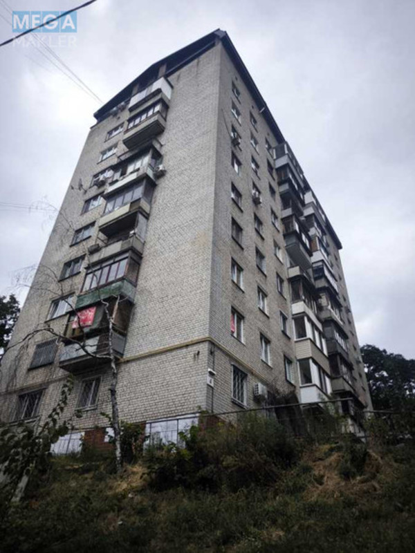 Продаж 3 кімнатної квартири (82/47/8), 2 пов. 9 пов. будинку, <a class="location-link" href="/kiev/" title="Недвижимость Київ">Київ</a>, <a class="location-link" href="/kiev/pecherskij/" title="Недвижимость Печерський район">Печерський р-н</a>, Лабораторний пров., 4 (изображение 15)