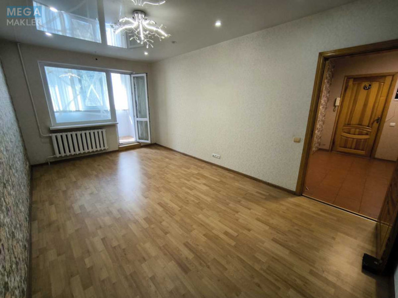 Продаж 2 кімнатної квартири (57/30/11), 1 пов. 12 пов. будинку, <a class="location-link" href="/kiev/" title="Недвижимость Київ">Київ</a>, <a class="location-link" href="/kiev/shevchenkovskij/" title="Недвижимость Шевченківський район">Шевченківський р-н</a>, Мрії вул., 18-г (изображение 7)
