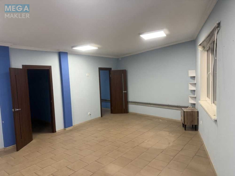 Оренда окремої будівлі/побудови, 65&nbsp;кв.м, <a class="location-link" href="/kalinovka-pgt-kv/" title="Недвижимость Калинівка">Калинівка</a>, Центральна (изображение 11)