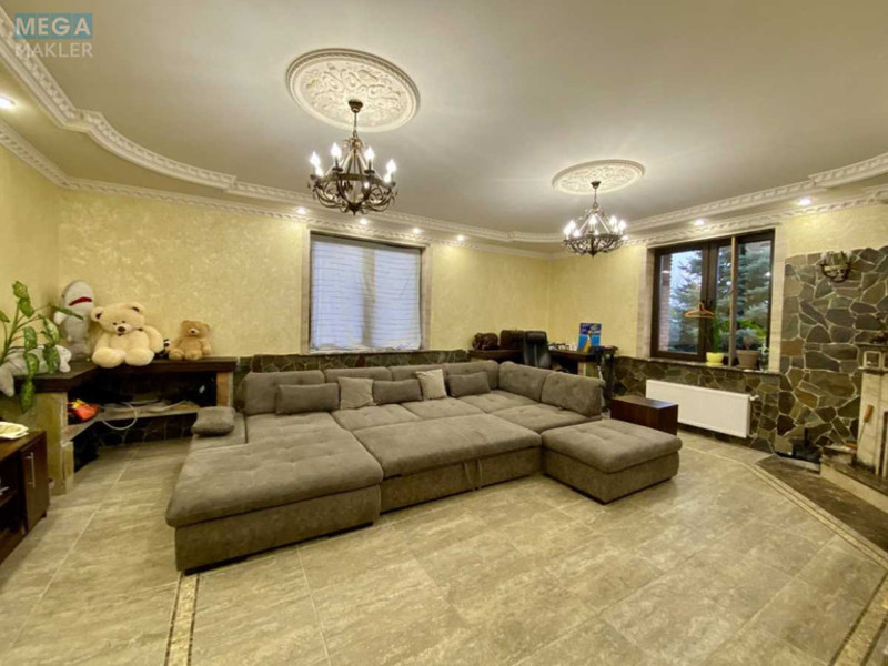Продаж дома, 3&nbsp;поверху, 422&nbsp;кв.м, 6&nbsp;кімнат, ділянка 10&nbsp;соток, <a class="location-link" href="/gnedin/" title="Недвижимость Гнідін">Гнідин</a>, Зарічна (изображение 4)