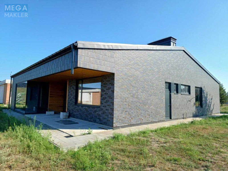 Продаж дома, 1&nbsp; поверх, 220&nbsp;кв.м, 4&nbsp;кімнати, ділянка 9&nbsp;соток, <a class="location-link" href="/oseshina/" title="Недвижимость Осещина">Осещина</a>, Центральная (изображение 9)