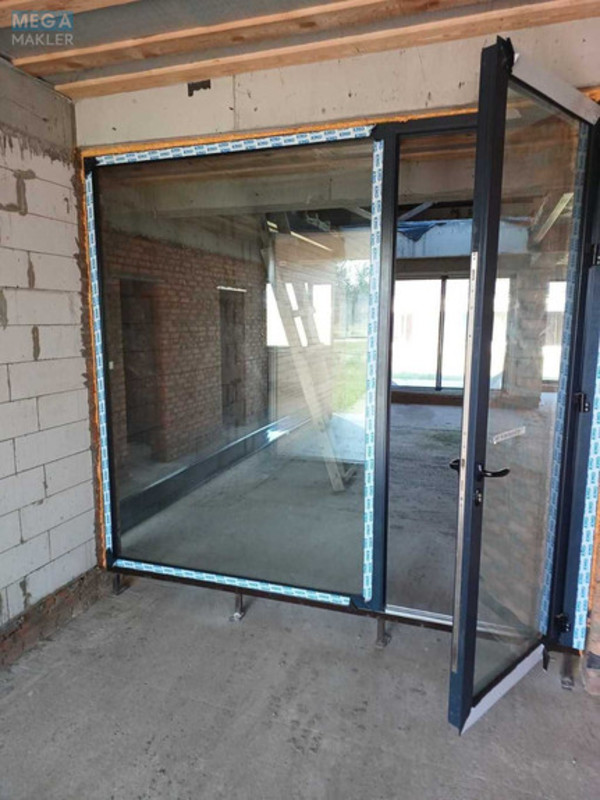Продаж дома, 1&nbsp; поверх, 220&nbsp;кв.м, 4&nbsp;кімнати, ділянка 9&nbsp;соток, <a class="location-link" href="/oseshina/" title="Недвижимость Осещина">Осещина</a>, Центральная (изображение 15)