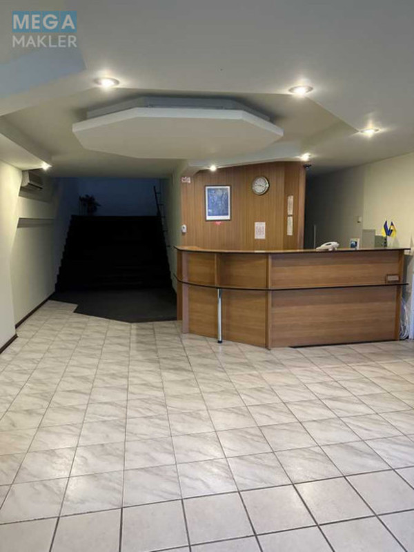 Продаж окремої будівлі/побудови, 171&nbsp;кв.м, <a class="location-link" href="/kiev/" title="Недвижимость Київ">Київ</a>, <a class="location-link" href="/kiev/shevchenkovskij/" title="Недвижимость Шевченківський район">Шевченківський р-н</a>, Лукьяновская ул., 1 (изображение 3)