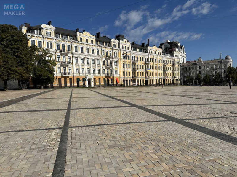 Продаж комерційної нерухомості, 17&nbsp;кв.м, <a class="location-link" href="/kiev/" title="Недвижимость Київ">Київ</a>, <a class="location-link" href="/kiev/shevchenkovskij/" title="Недвижимость Шевченківський район">Шевченківський р-н</a>, Володимирська вул., 20/1 (изображение 2)
