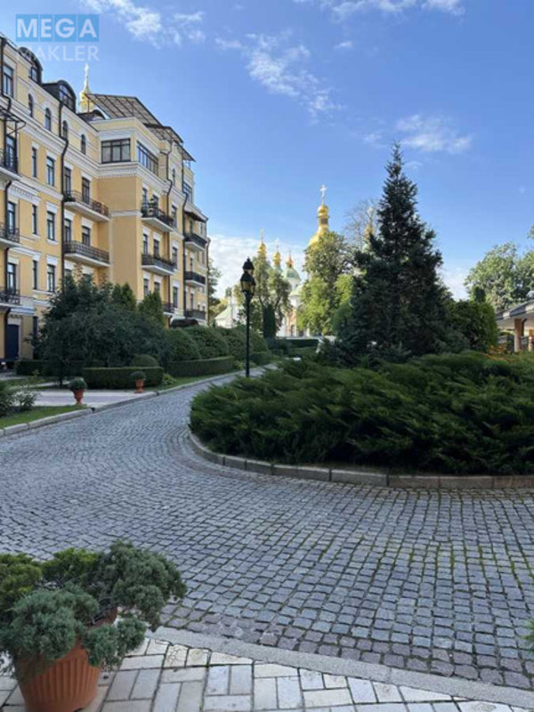 Продаж комерційної нерухомості, 17&nbsp;кв.м, <a class="location-link" href="/kiev/" title="Недвижимость Київ">Київ</a>, <a class="location-link" href="/kiev/shevchenkovskij/" title="Недвижимость Шевченківський район">Шевченківський р-н</a>, Володимирська вул., 20/1 (изображение 5)