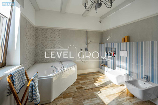 Продаж дома, 2&nbsp;поверху, 315&nbsp;кв.м, 5&nbsp;кімнат, ділянка 20&nbsp;соток, <a class="location-link" href="/zazimya/" title="Недвижимость Зазим'я">Зазим`я</a>, Осинки (изображение 23)