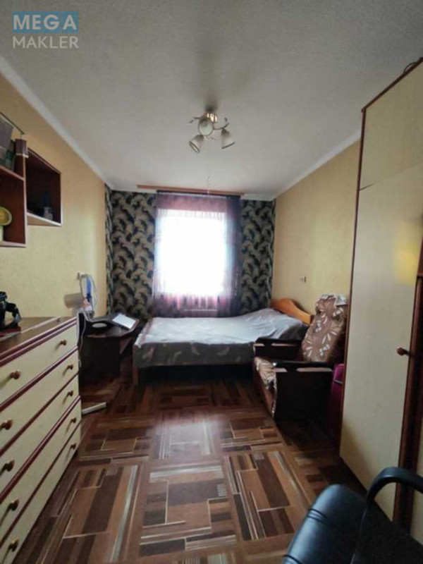 Продаж 2 кімнатної квартири (54/30/8), 10 пов. 10 пов. будинку, <a class="location-link" href="/kiev/" title="Недвижимость Київ">Київ</a>, <a class="location-link" href="/kiev/darnickij/" title="Недвижимость Дарницький район">Дарницький р-н</a>, Урлівська вул., 1/8 (изображение 6)