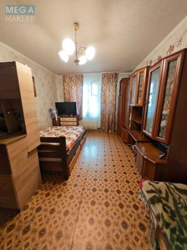 Продаж 2 кімнатної квартири (54/30/8), 10 пов. 10 пов. будинку, <a class="location-link" href="/kiev/" title="Недвижимость Київ">Київ</a>, <a class="location-link" href="/kiev/darnickij/" title="Недвижимость Дарницький район">Дарницький р-н</a>, Урлівська вул., 1/8 (изображение 11)