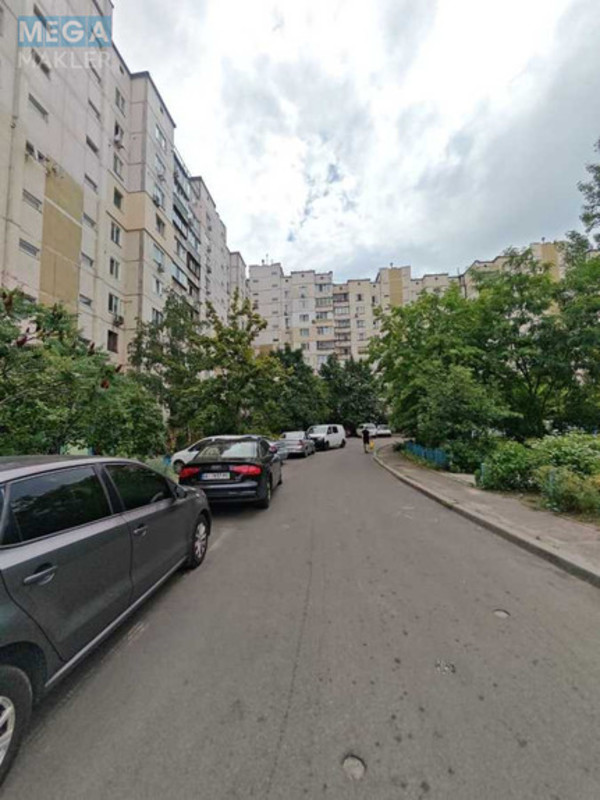 Продаж 2 кімнатної квартири (54/30/8), 10 пов. 10 пов. будинку, <a class="location-link" href="/kiev/" title="Недвижимость Київ">Київ</a>, <a class="location-link" href="/kiev/darnickij/" title="Недвижимость Дарницький район">Дарницький р-н</a>, Урлівська вул., 1/8 (изображение 21)