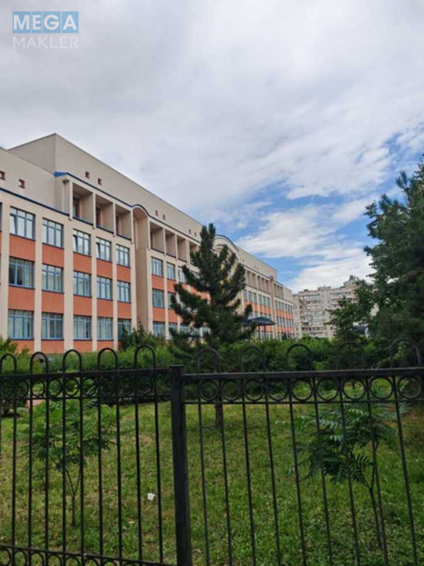 Продаж 2 кімнатної квартири (54/30/8), 10 пов. 10 пов. будинку, <a class="location-link" href="/kiev/" title="Недвижимость Київ">Київ</a>, <a class="location-link" href="/kiev/darnickij/" title="Недвижимость Дарницький район">Дарницький р-н</a>, Урлівська вул., 1/8 (изображение 22)