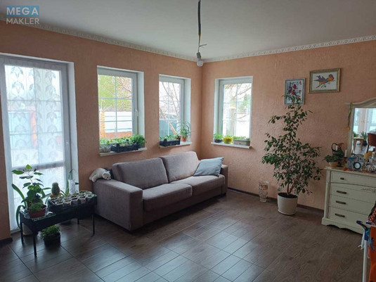 Продаж дома, 2&nbsp;поверху, 174&nbsp;кв.м, 3&nbsp;кімнати, ділянка 15&nbsp;соток, <a class="location-link" href="/petrovskoe-selo-kv-borispolskij-rajon/" title="Недвижимость Петропавлівське">Петропавловское</a>, Малинна, 9 (изображение 10)